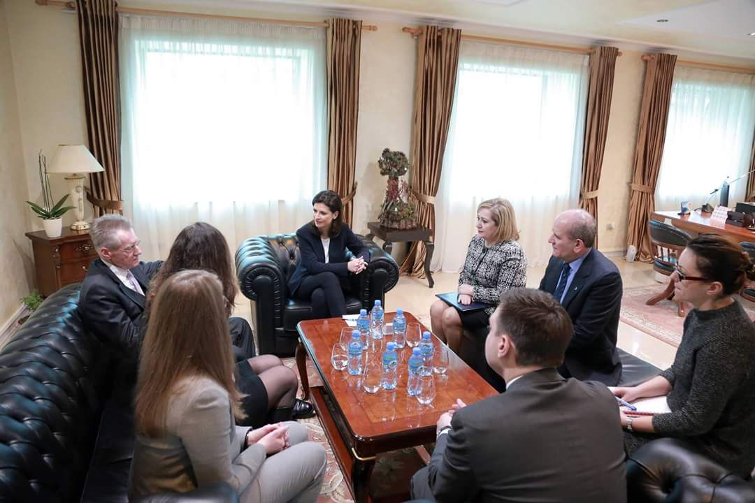 Marreveshja e bashkepunimit ndermjet Dhomes Kombetare te Notereve  edhe Dhomes Fedefrale te notereve te se drejtes civile gjermane .